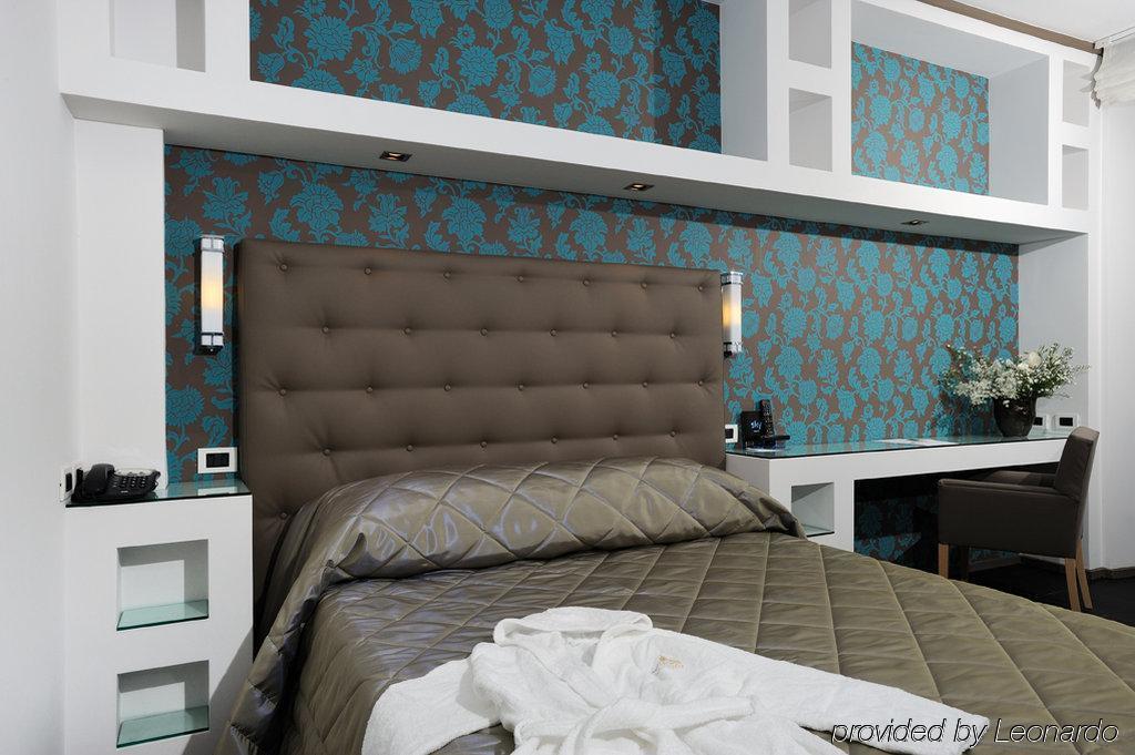 Roma Dreaming Aparthotel Szoba fotó